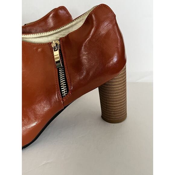 Cri de Coeur •11• Ankle Boots Heels Round Orange Gold Cap Toe Zip Wood Stacked - Picture 2 of 11